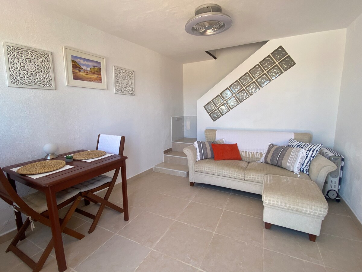 Propriété Airbnb réussie: La Casita Joya, a unique 1 bedroom Guest House à El Poble Nou De Benitatxell / Benitachell