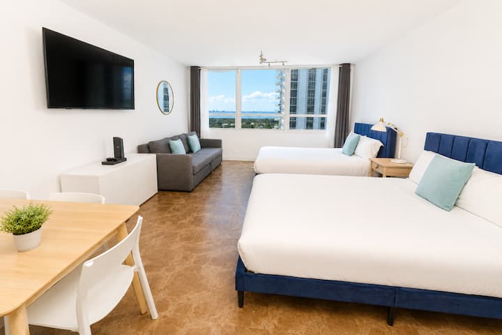 Bayviewstudio In Oceanfront Building+ Valetparking - Miami Beach, FL
