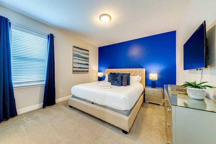 Bedroom 6