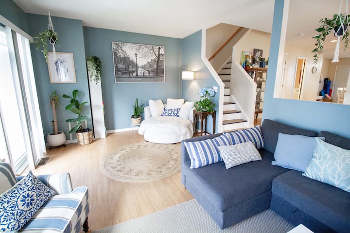 Sunny Beach Cottage Steps From Sand, Close To Yale - ニューヘブン, CT