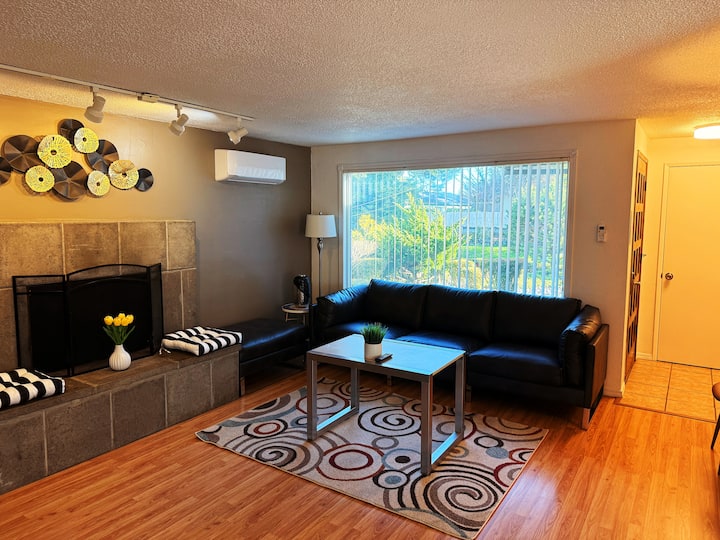 Quiet Coastal Lifestyle | Convenient Location - Coos Bay, OR