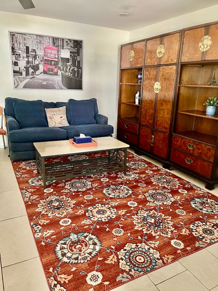 Private Entrance One Bedroom And Bath Blue - Las Vegas, NV