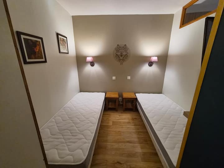 Dhomë gjumi 1