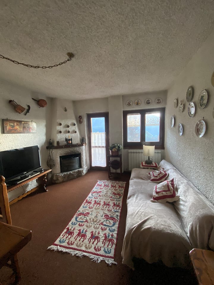 Beautiful Home With View And Box - Artesina