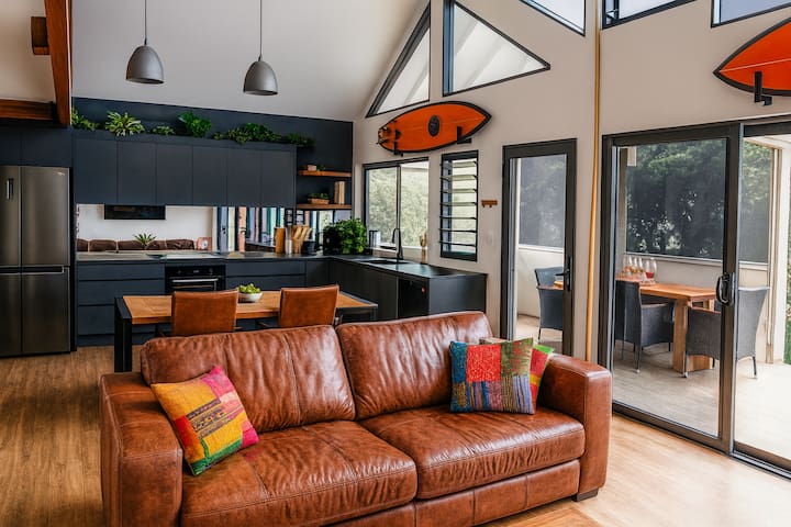 Pet Friendly A Dope Beach Vibe n a hint of Magic