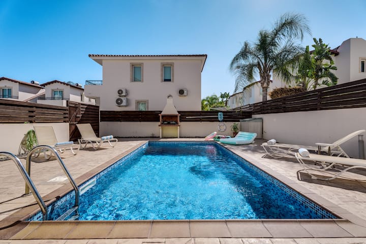 Beautiful Exquisitevilla With Private Pool - Protaras