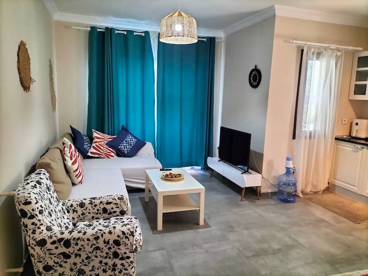 Flat At Central Bodrum With Private Swimming Pool - Bodrum