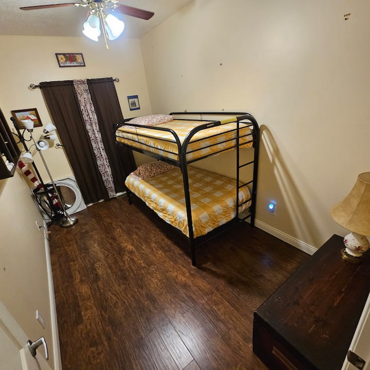 საძინებელი 3