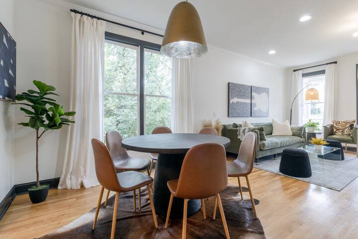 8-person house near downtown Nashville gallery image 5