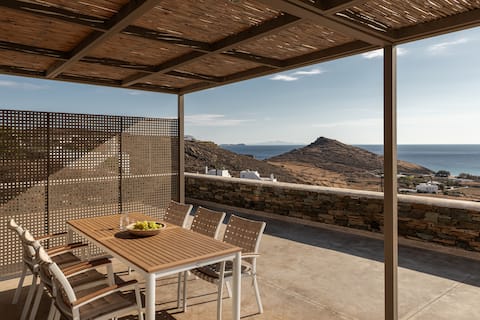 Three Bedroom House with Sharing Pool | Blue Gres
