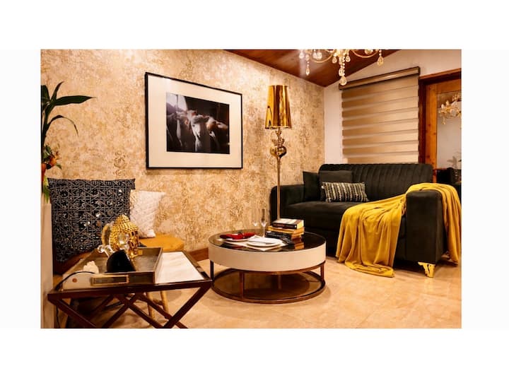 Anastasia • Top Floor Loft • Skyline View Shimla - Shimla