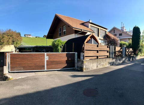 Large vacation rental, close to nature & sunny, near Thun