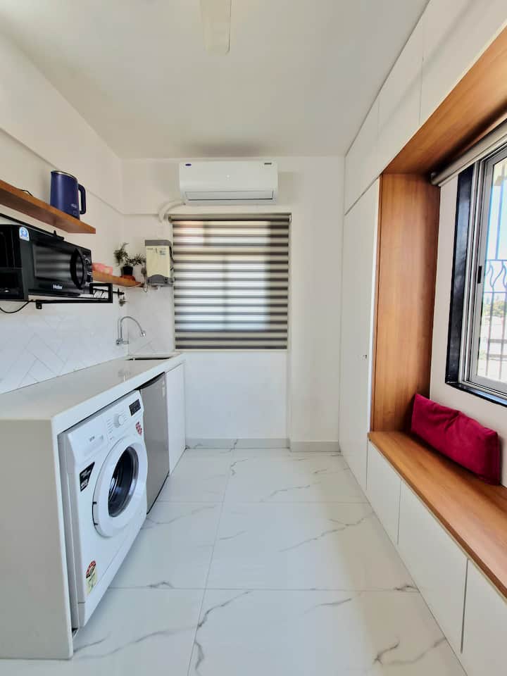 Minimalistic Tiny Home - Mumbai