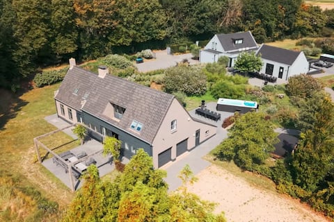 Landgoed Hermitage - Villa Euphoria - XXL Zwemspa