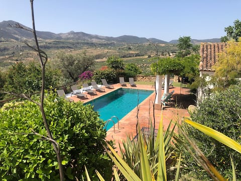 Stunning Andalusian Villa | Pool, PadelCourt&Views