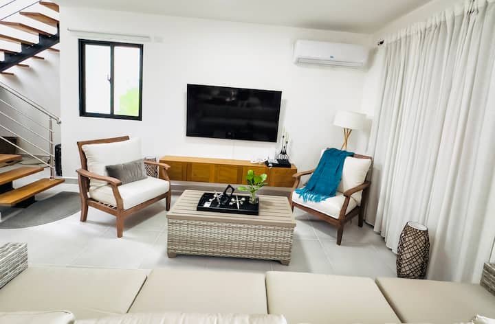 Villa Castillo W/private Pool & Bbq In Punta Cana - Punta Cana