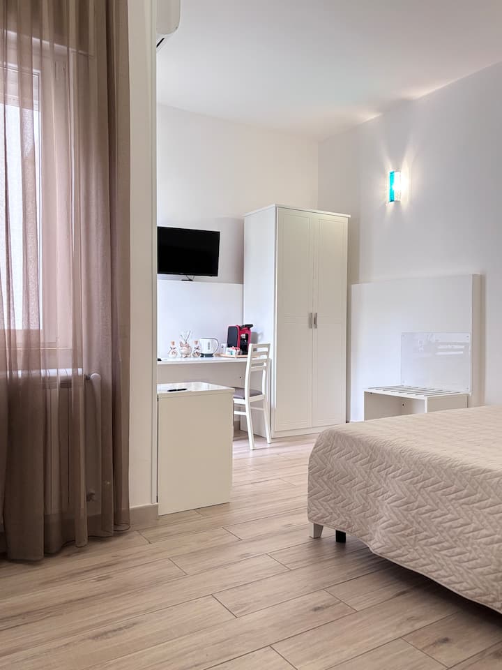 Spacious Double Room In The Center - Gallipoli