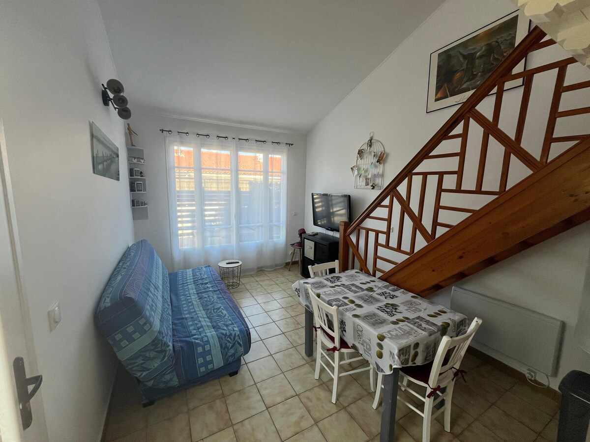 მისაღები ოთახი