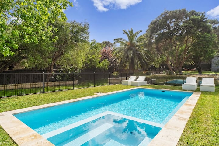 Villa Syrene Pool And Spa Retreat - Rye