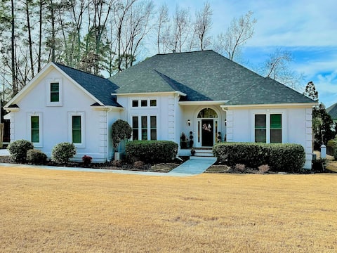Masters rental 3.6 miles away from Course.