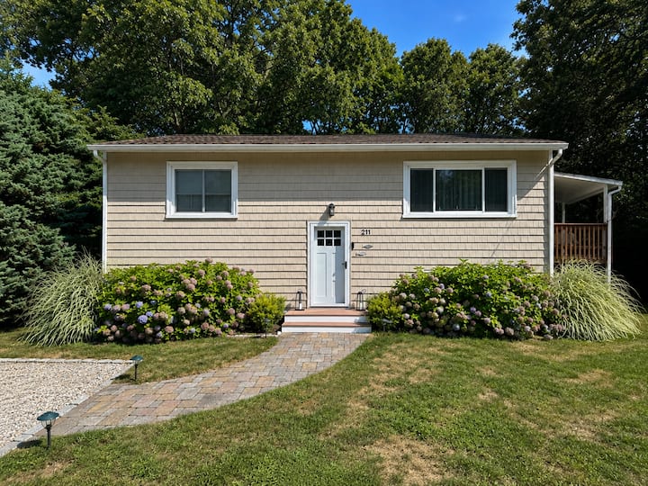 3 Br/2 Ba Ri Summer Get Away! - Charlestown, RI