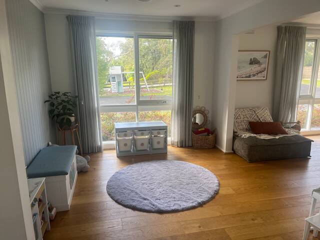 Home in Frankston South gallery image 3