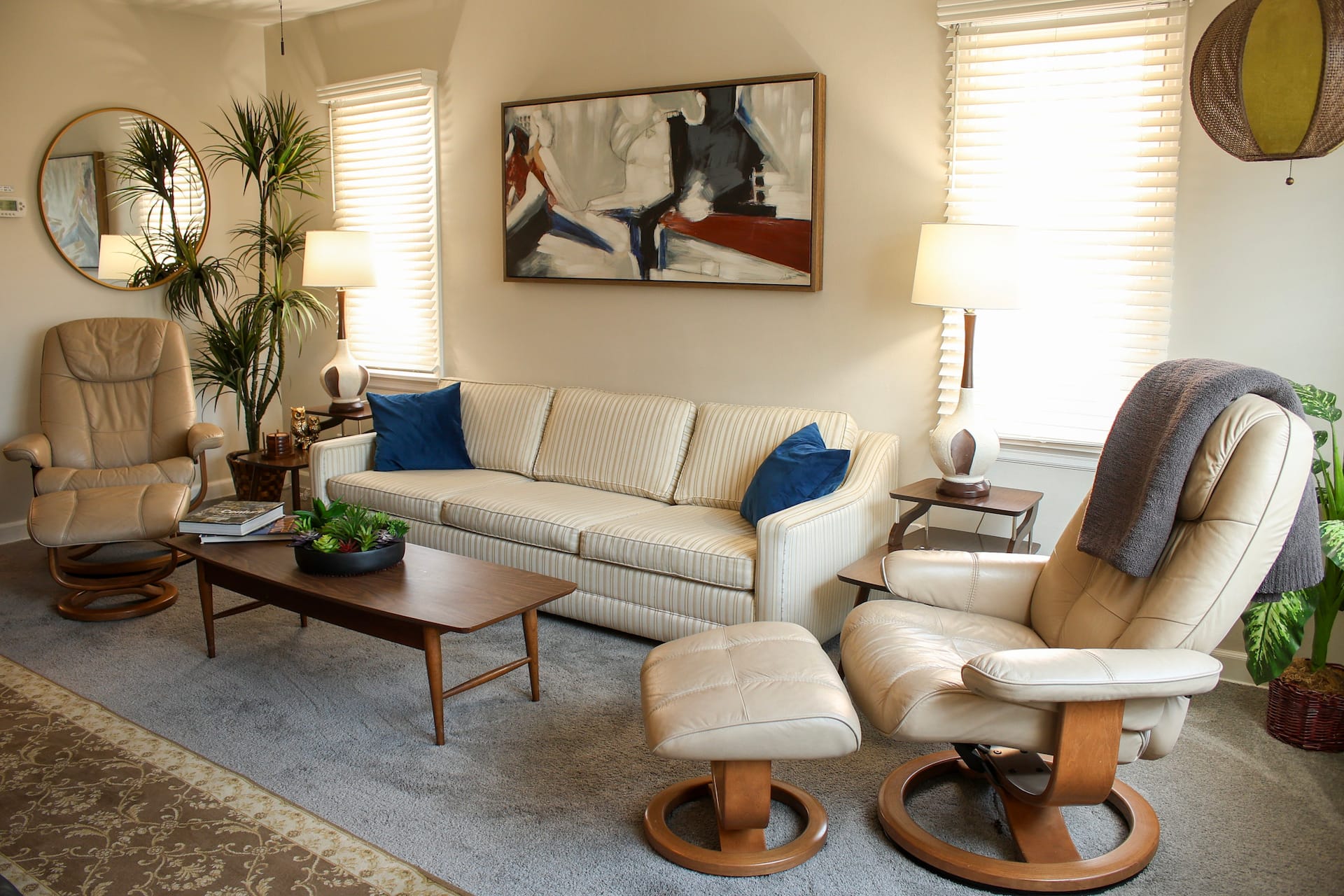 Best stay for Brewers/AmFam private home w/parking