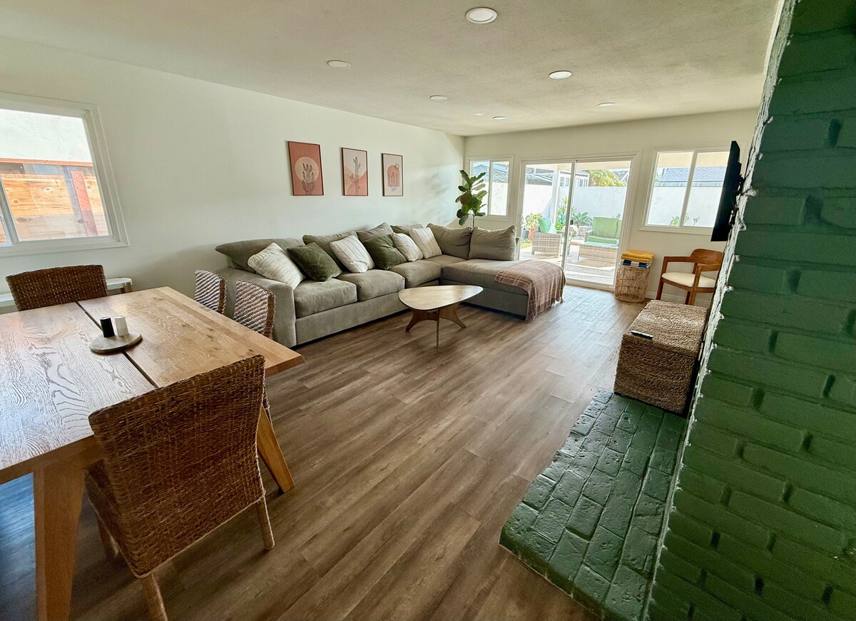 Top performing Airbnb: 3 Bedroom House w/ Pool & Spa in Serra Mesa