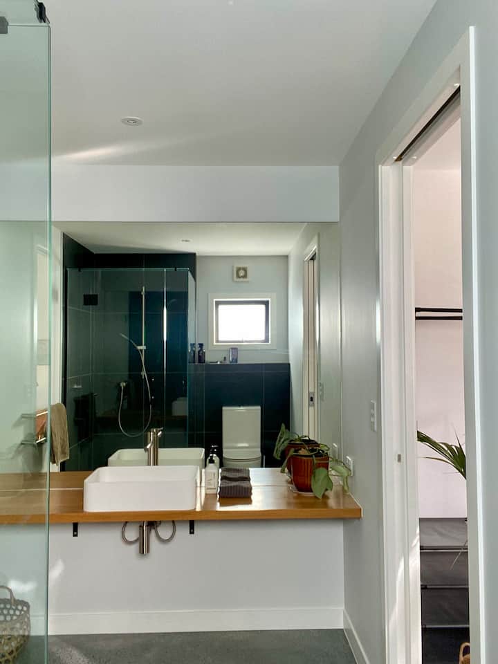 Mangawhai Studio – Close To Markets, Beach & Golf - Mangawhai