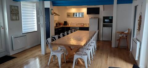 Townhouse with hot tub, pool and games room