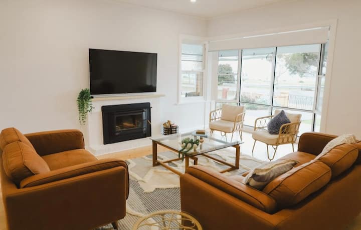 Parkside-holiday Home Adjacent To Caravan Park - Stansbury