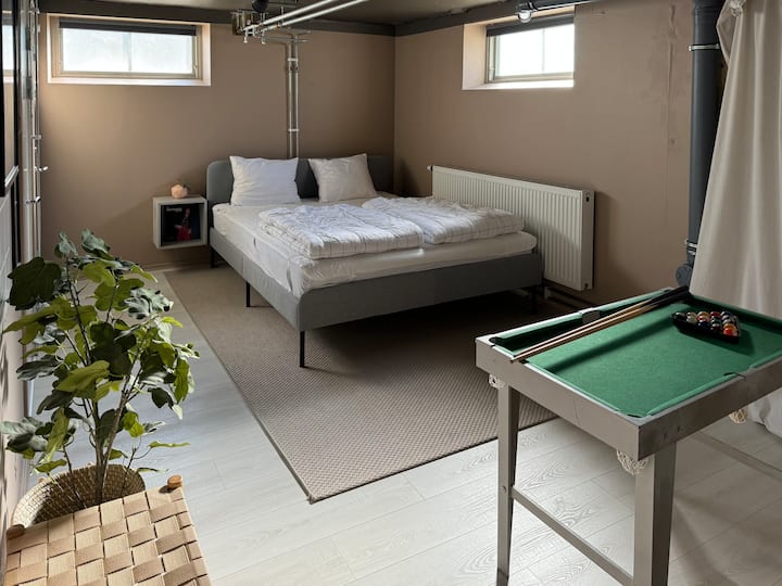 غرفة النوم 1