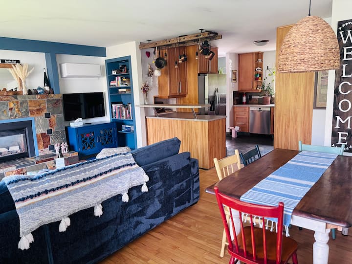 Bright 2br Retreat – Steps To Beach & Soec - Naramata