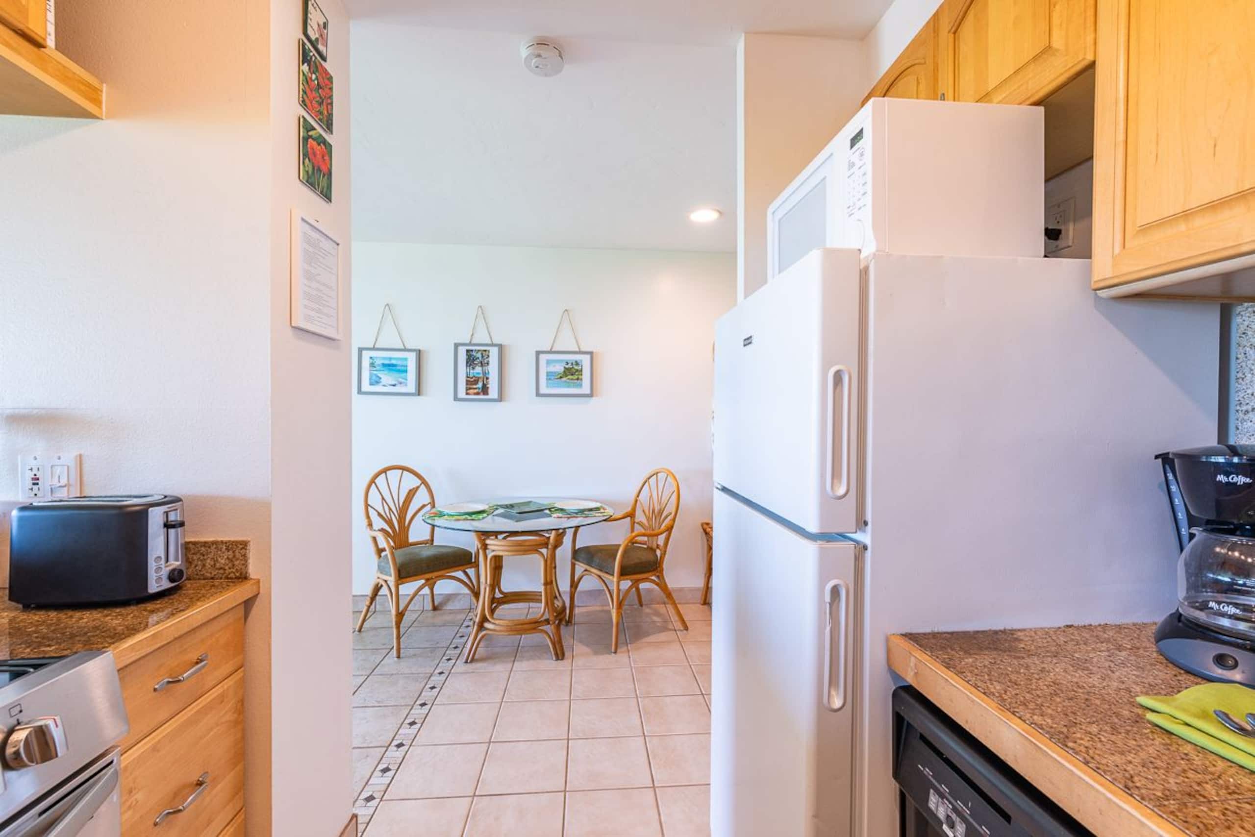 Condo in Lahaina · ★4.96 · 1 bedroom · 1 bed · 1 bath - Image 7