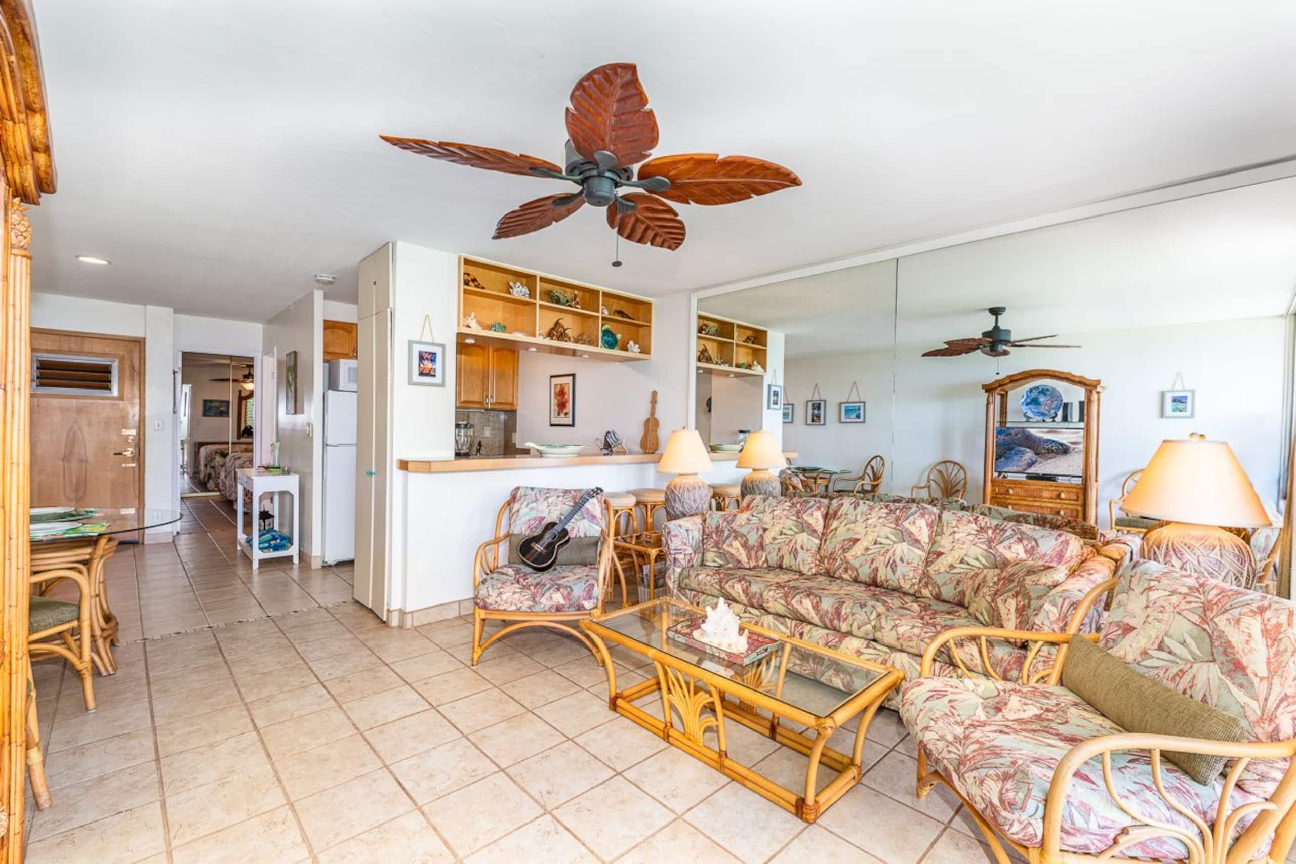 Condo in Lahaina · ★4.96 · 1 bedroom · 1 bed · 1 bath - Image 11