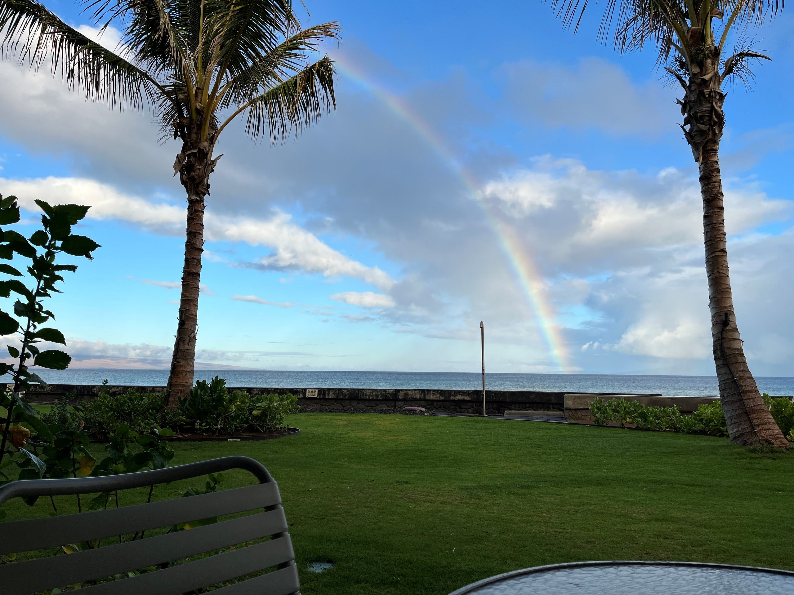 Condo in Lahaina · ★4.96 · 1 bedroom · 1 bed · 1 bath - Image 4