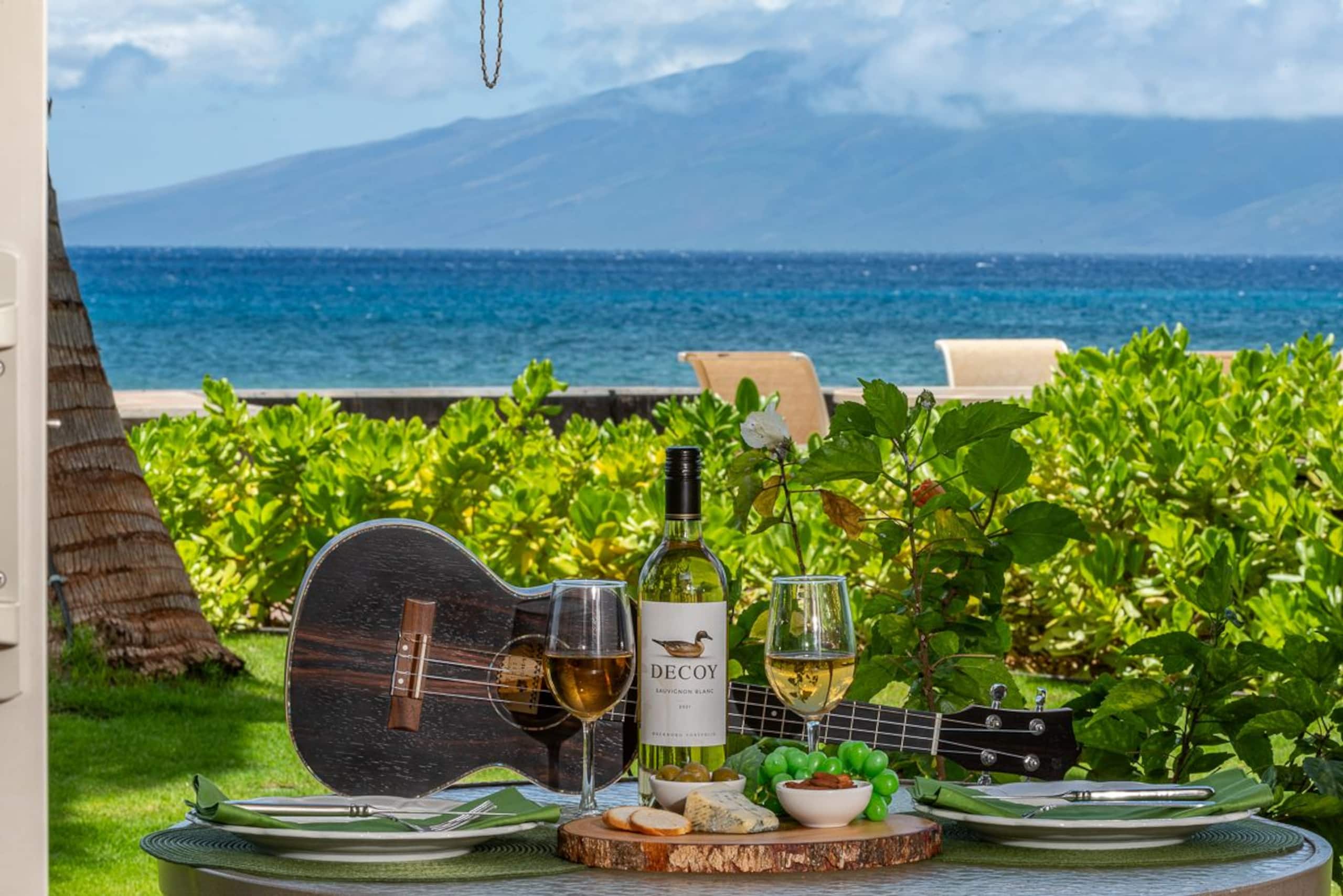 Condo in Lahaina · ★4.96 · 1 bedroom · 1 bed · 1 bath - Image 2