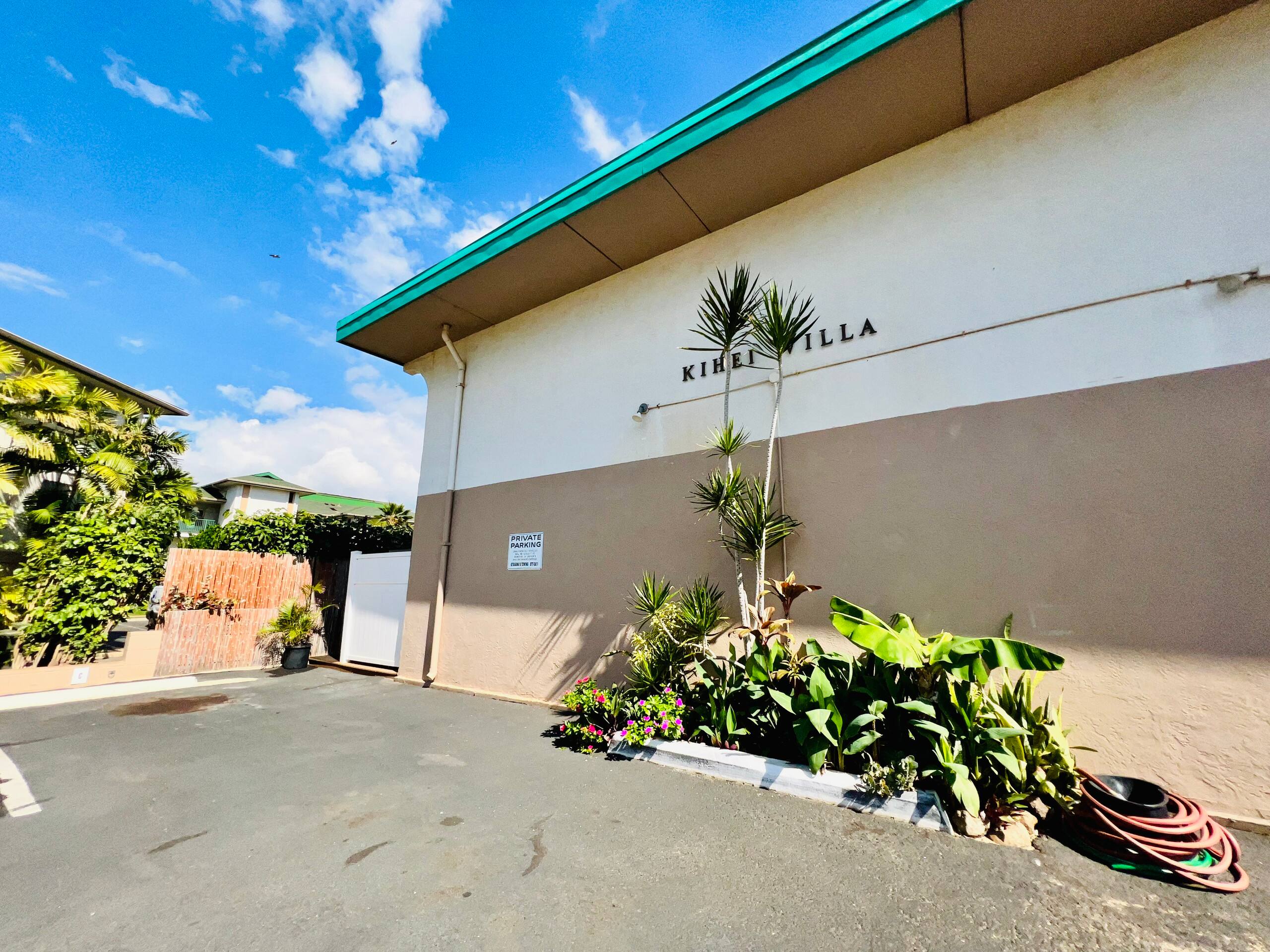 Condo in Kihei · ★4.92 · 1 bedroom · 2 beds · 1 private bath - Image 60