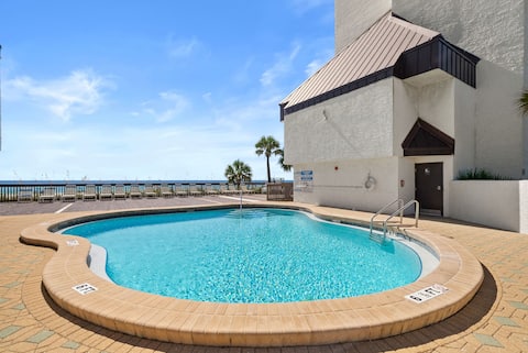 Seachase 702W| High End Gulf Front Condo W/ Beach