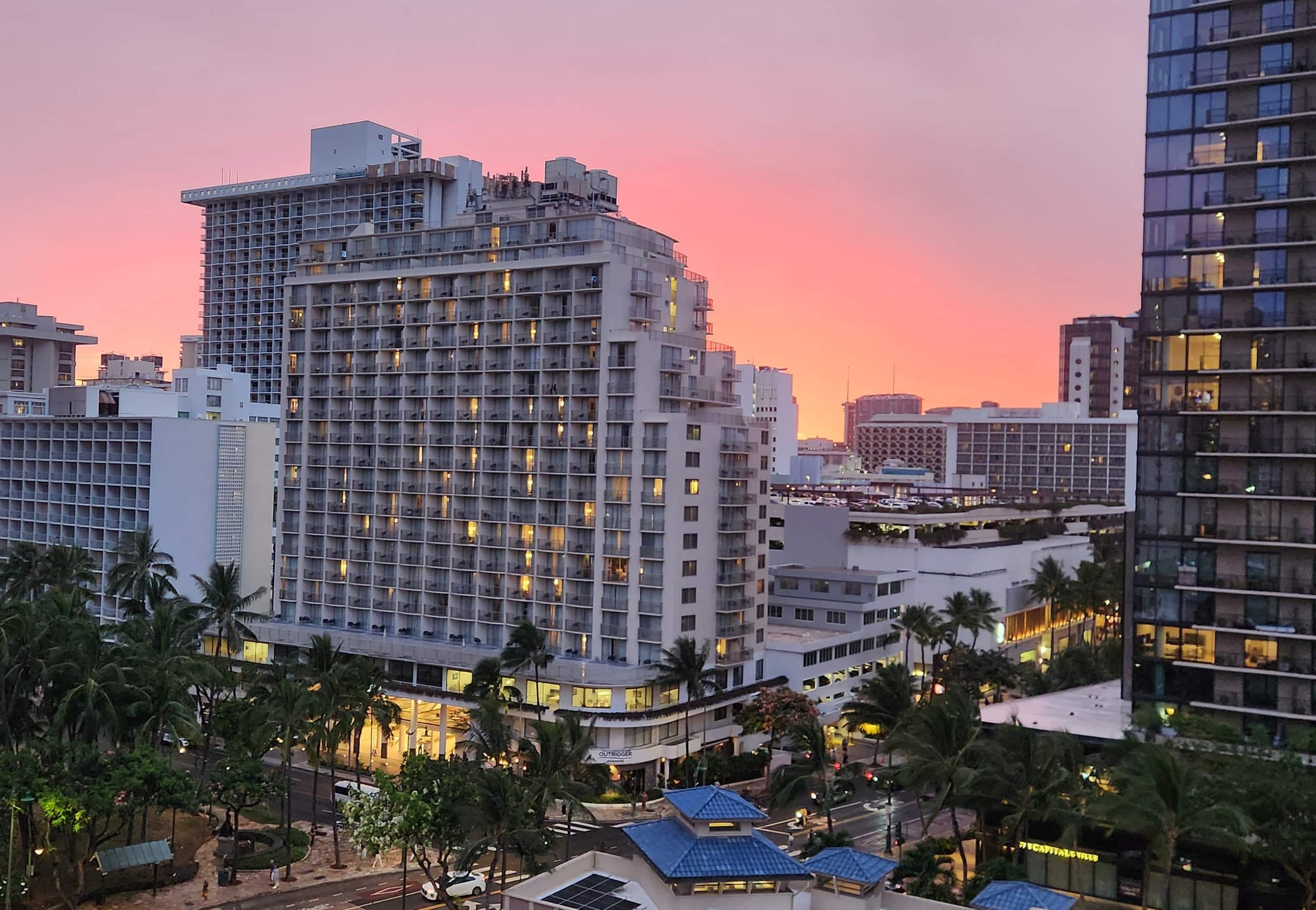 Condo in Honolulu · ★5.0 · 1 bedroom · 1 bed · 1 private bath - Image 15