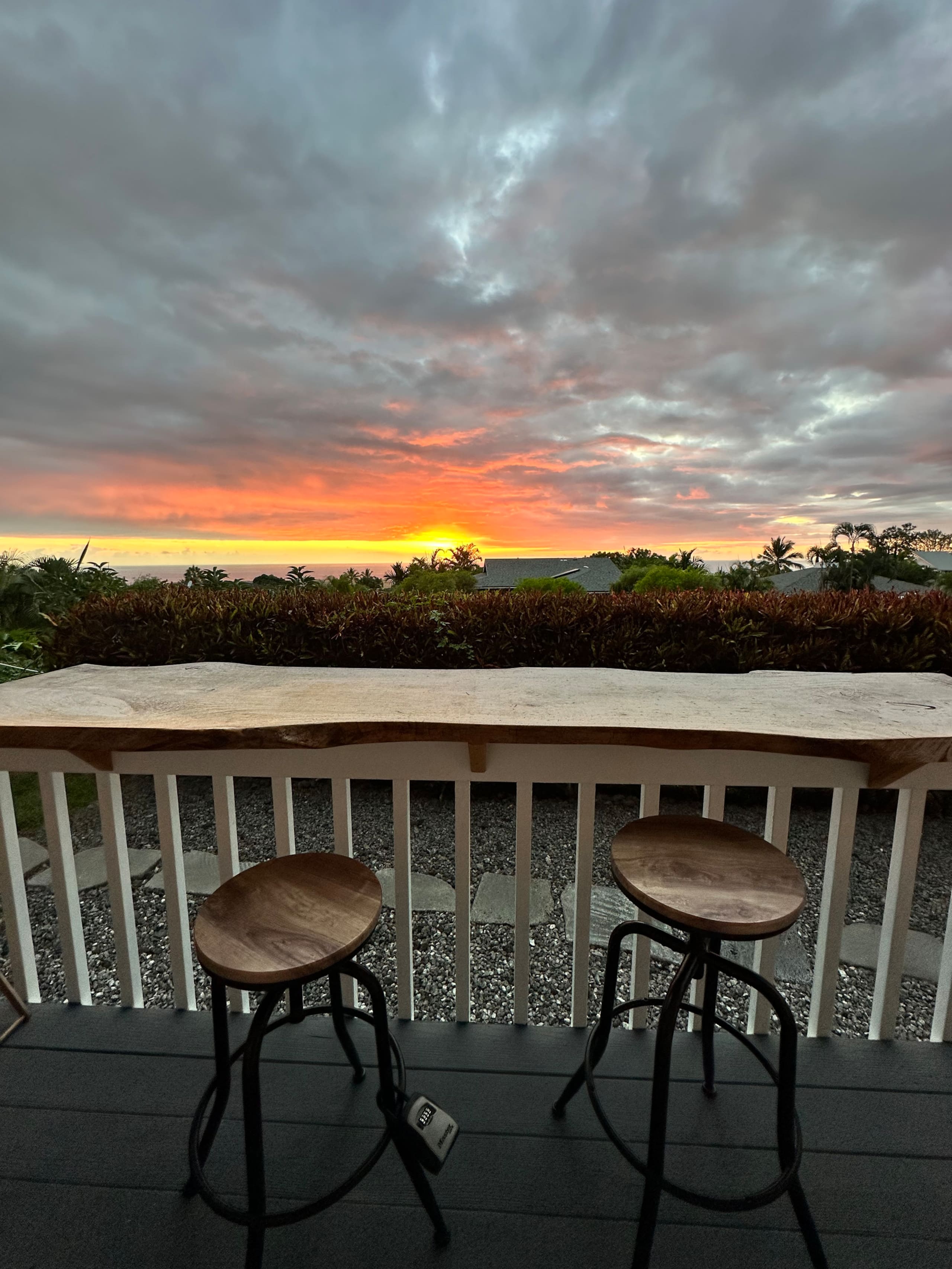 Home in Kailua-Kona · ★4.97 · 1 bedroom · 2 beds · 1 private bath - Image 12