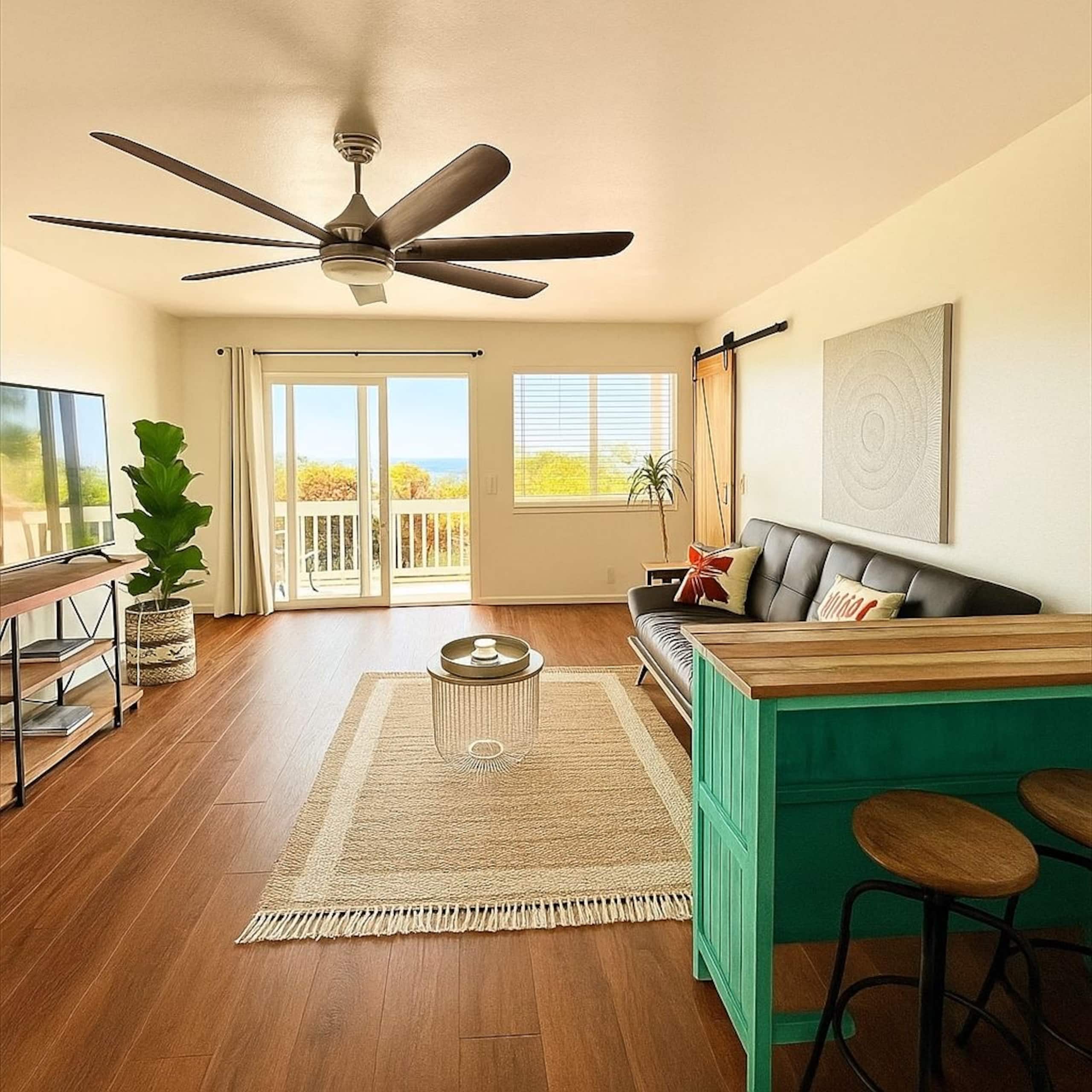 Home in Kailua-Kona · ★4.97 · 1 bedroom · 2 beds · 1 private bath - Image 6