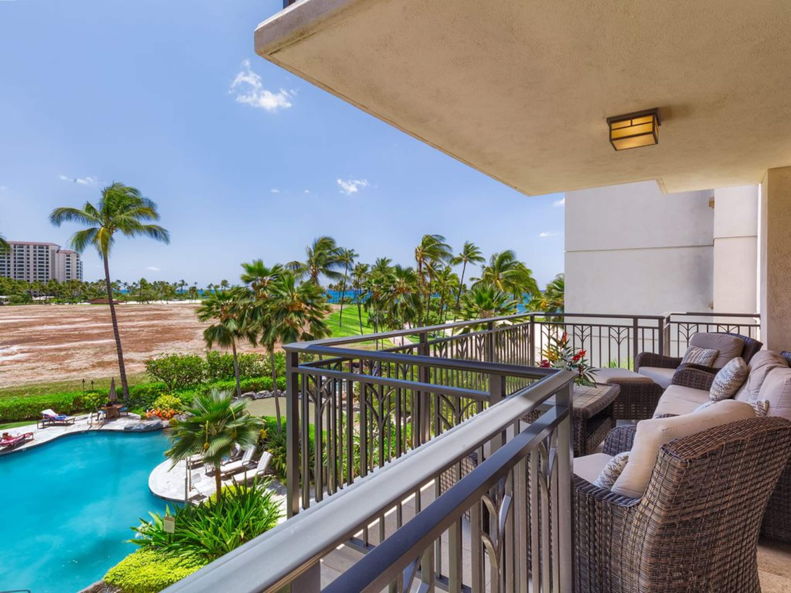 Villa in Honolulu County · ★4.85 · 3 bedrooms · 4 beds · 3 private baths - Image 7