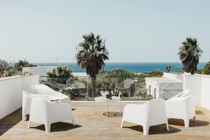 Magnifique villa avec piscine, proche de la mer. gallery image 3