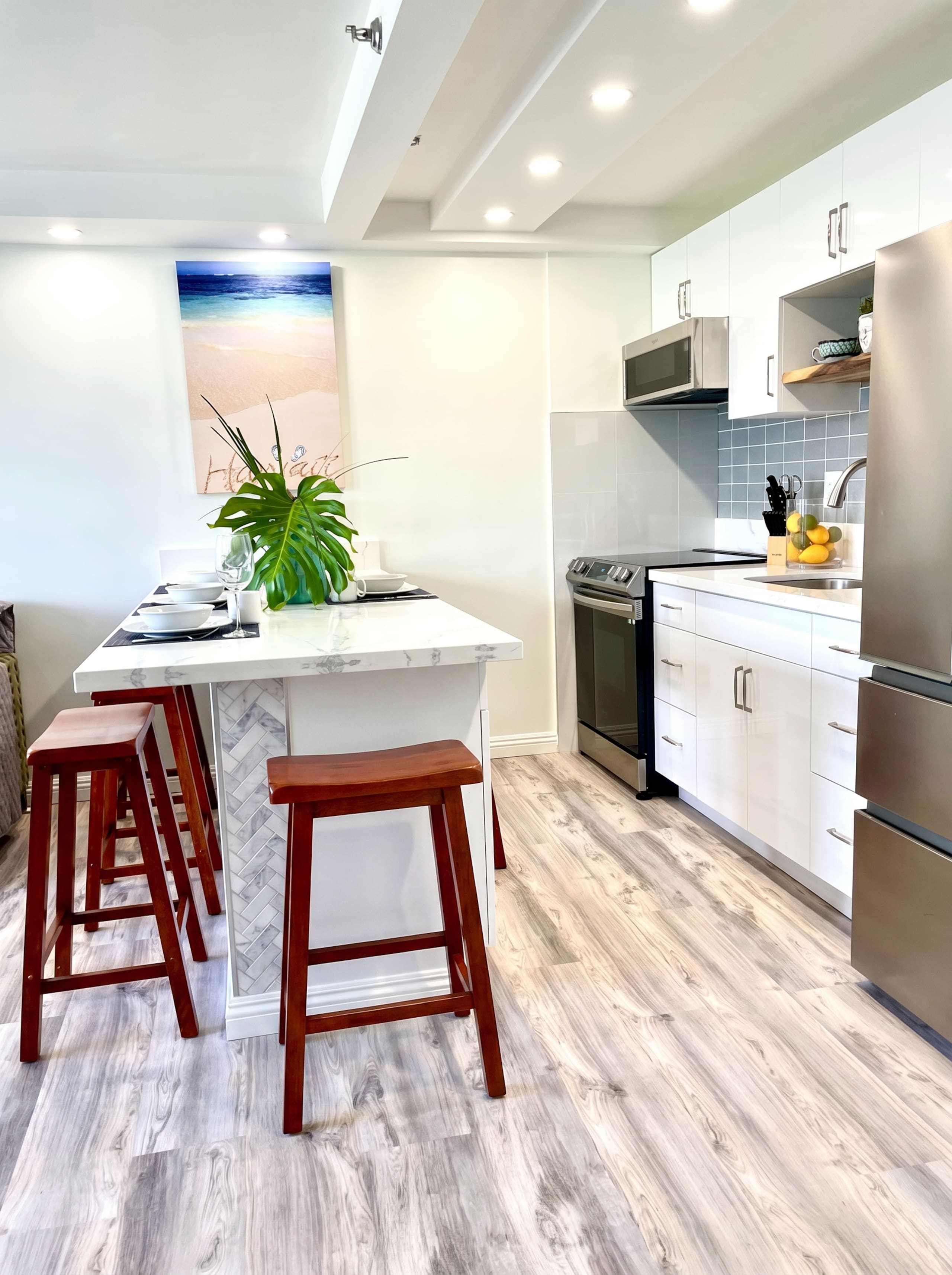Condo in Honolulu · ★4.9 · 1 bedroom · 3 beds · 1 bath - Image 3