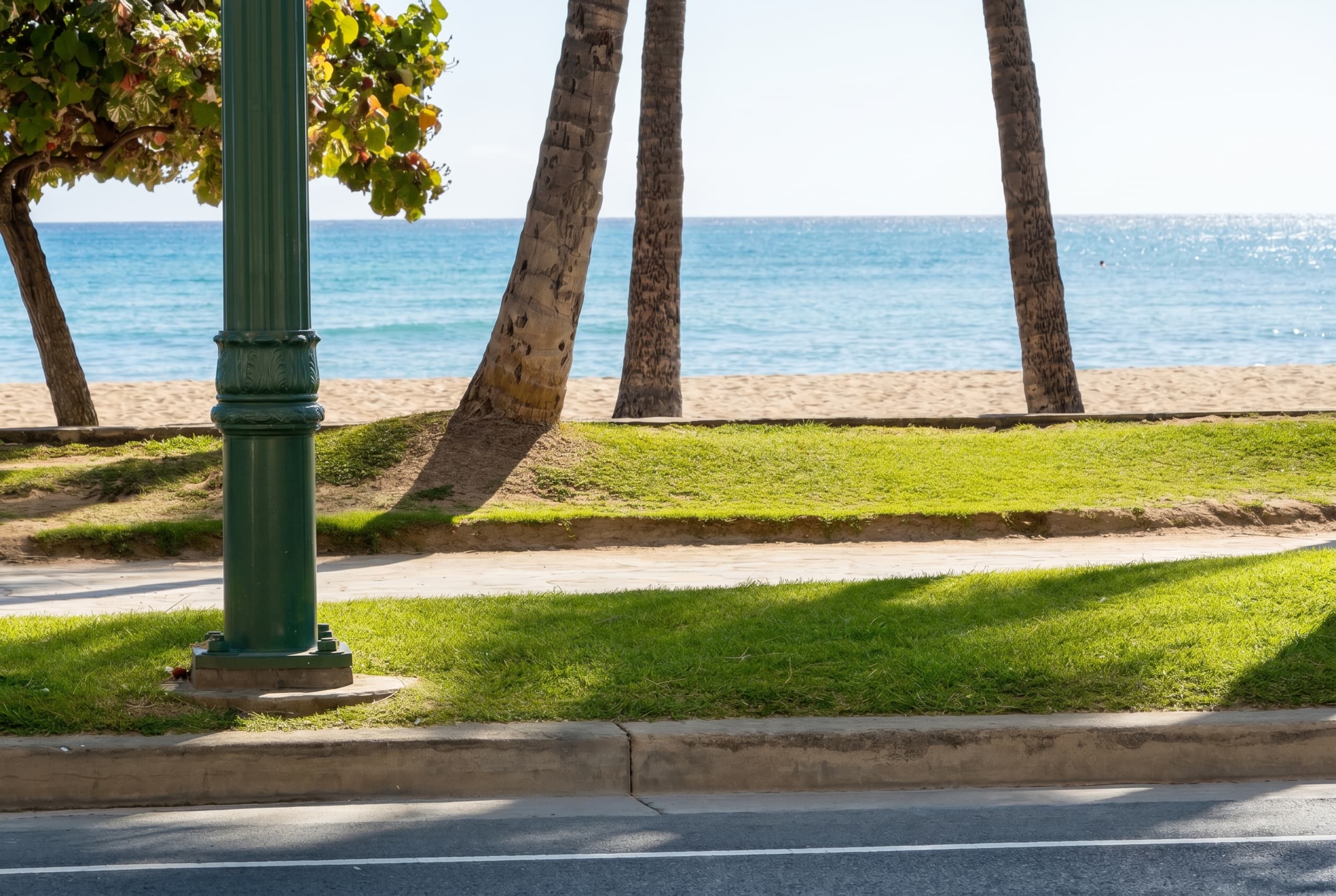 Condo in Honolulu · ★4.9 · Studio · 1 bed · No bathroom - Image 28
