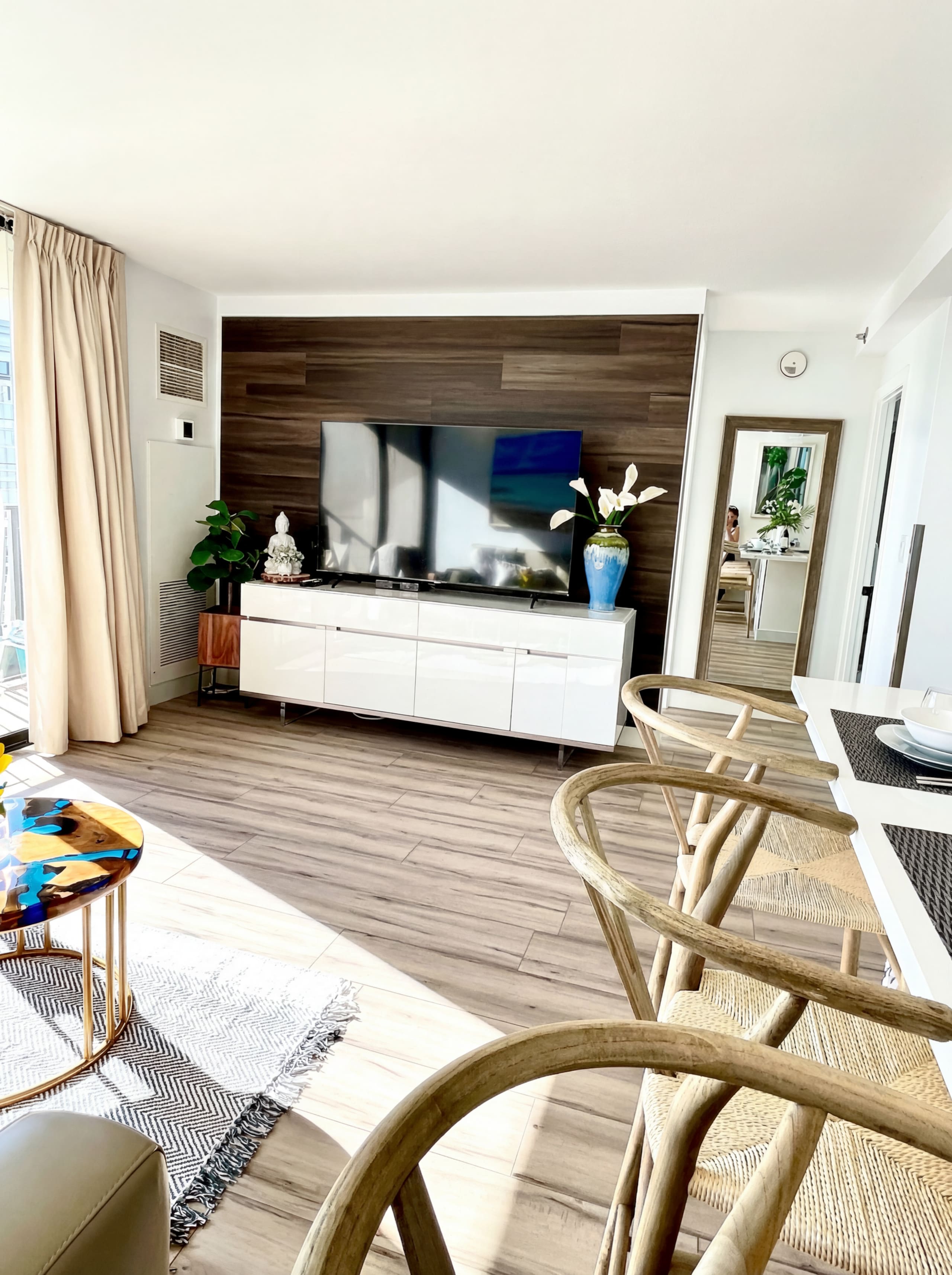Condo in Honolulu · ★4.9 · Studio · 1 bed · No bathroom - Image 11