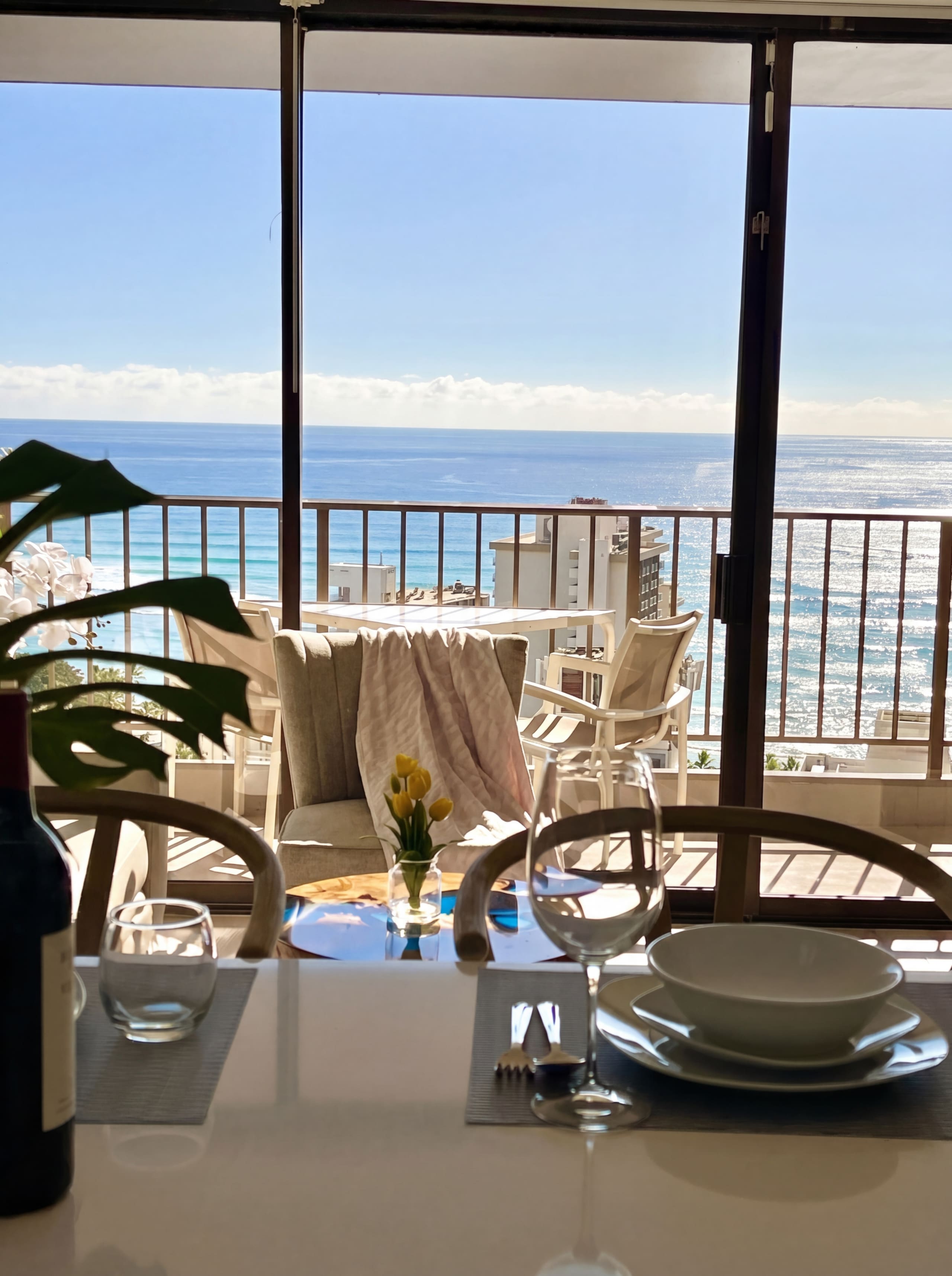 Condo in Honolulu · ★4.9 · Studio · 1 bed · No bathroom - Image 14