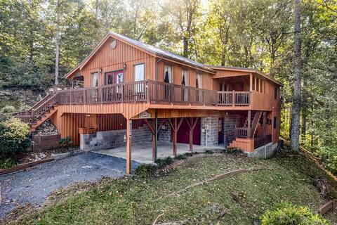Cabin on the Ridge