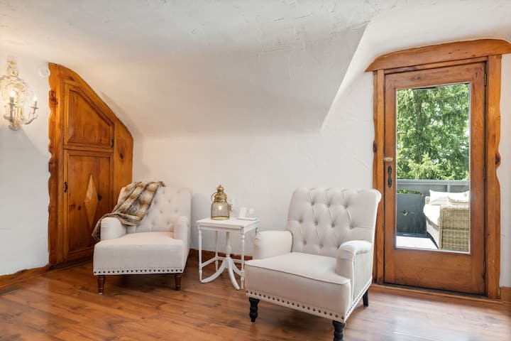 Romantic 50 Acre Farm Estate,  Relax & Rejuvenate - Hamilton